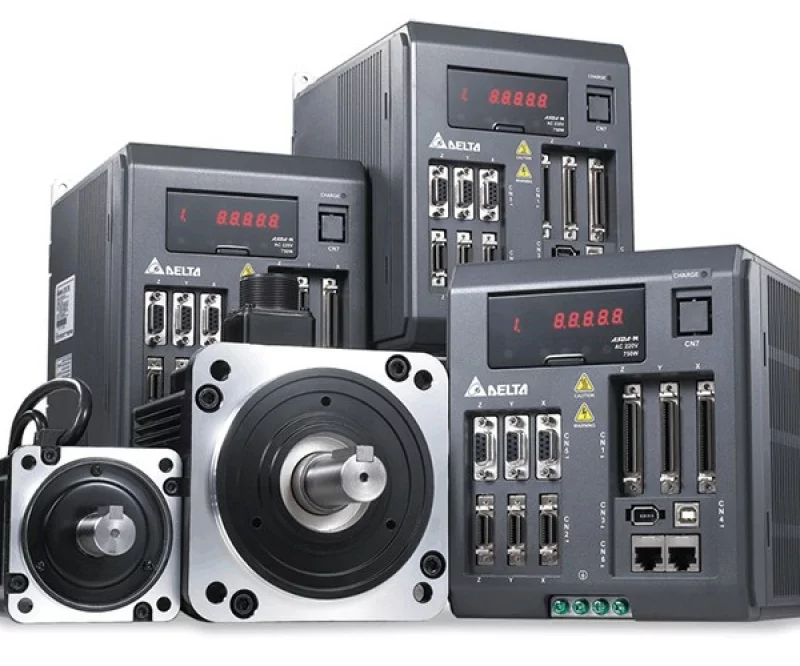 ASD-M-0721-M Блок управления 3-мя сервомоторами, 3x0.75кВт 1x220В, второй вход обратной связи, CANOPEN